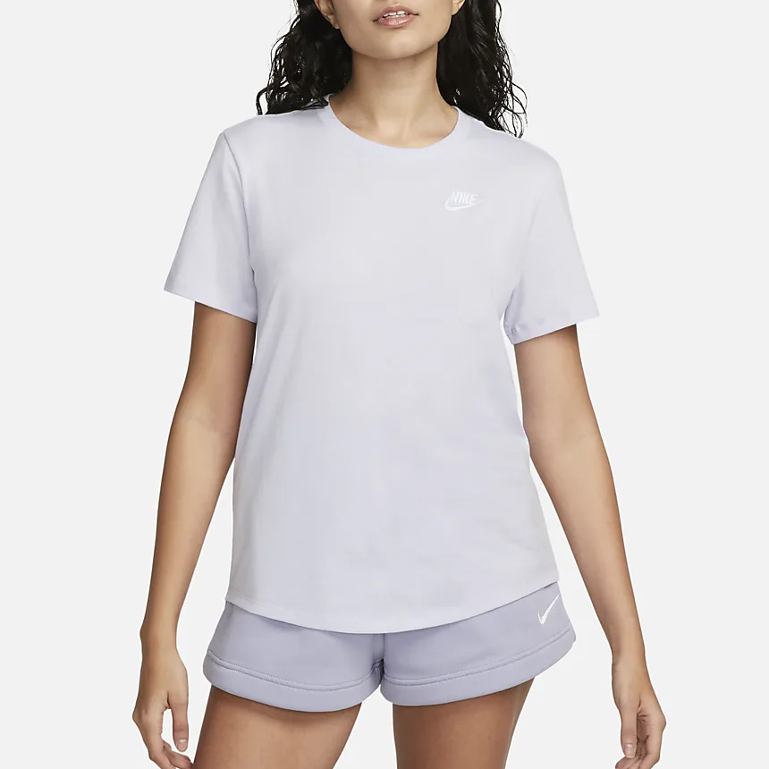 나이키 우먼스 클럽 에센셜 티셔츠 DX7903-536 여름반팔티 기본티셔츠 베이직티셔츠